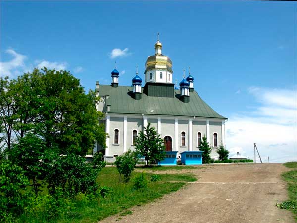 bukovyna-zastavnivschyna-khreshchatyk