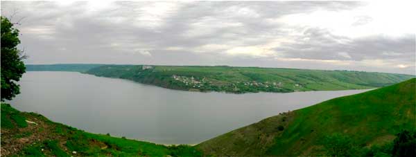 bukovyna-kelmenechchyna-komariv
