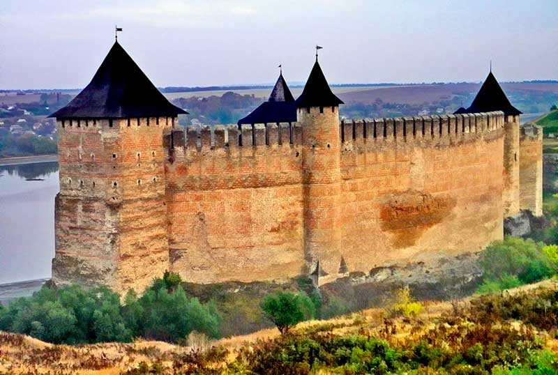 khotynska-fortetsia