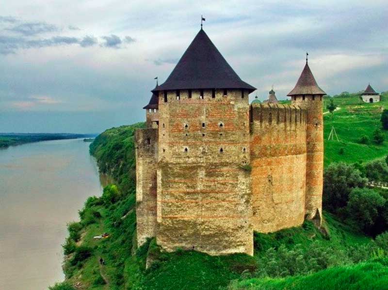 khotynska-fortetsia