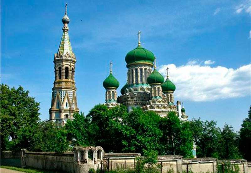 monastyri-bukovyny
