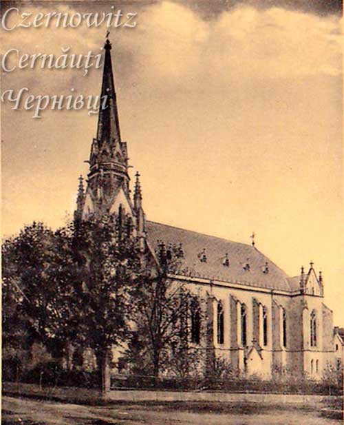 chernivtsi-kostel-sertse-isusa