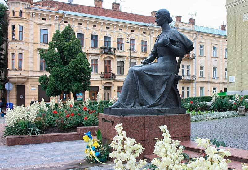 chernivtsi-teatr