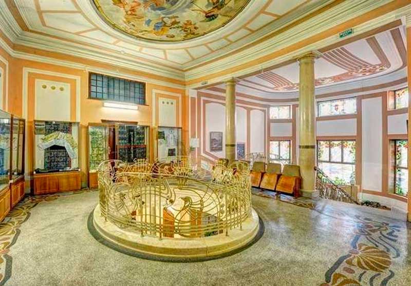 chernivtsi-khudozhnii-muzei