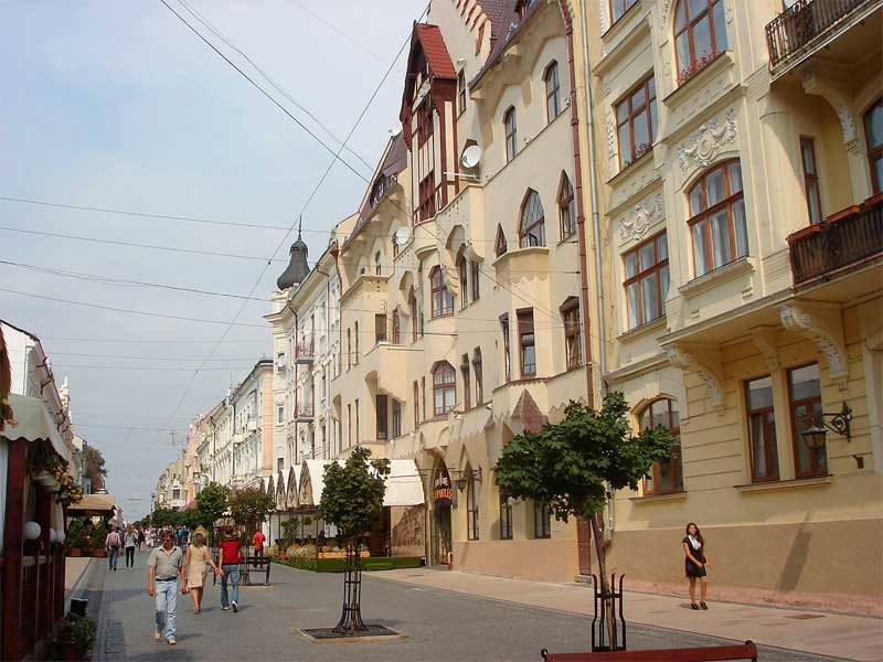 chernivtsi-nimetskyi-dim