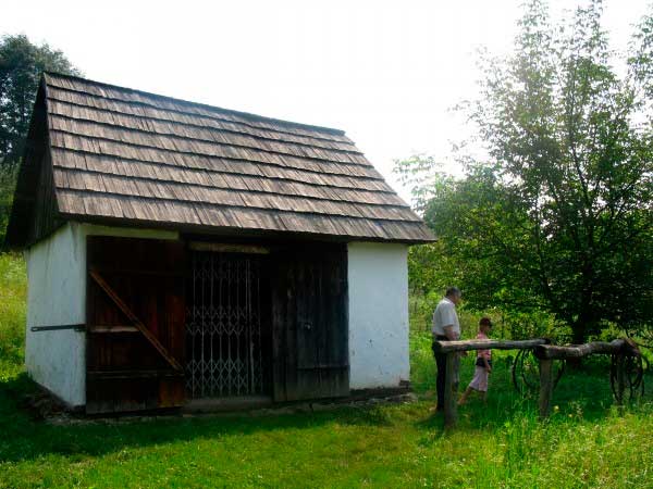 chernivtsi-skansen