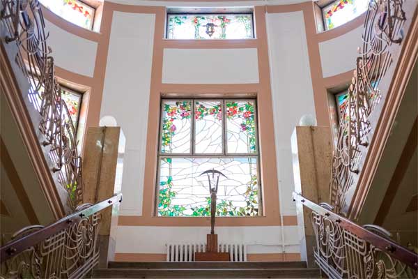 chernivtsi-khudozhnii-muzei