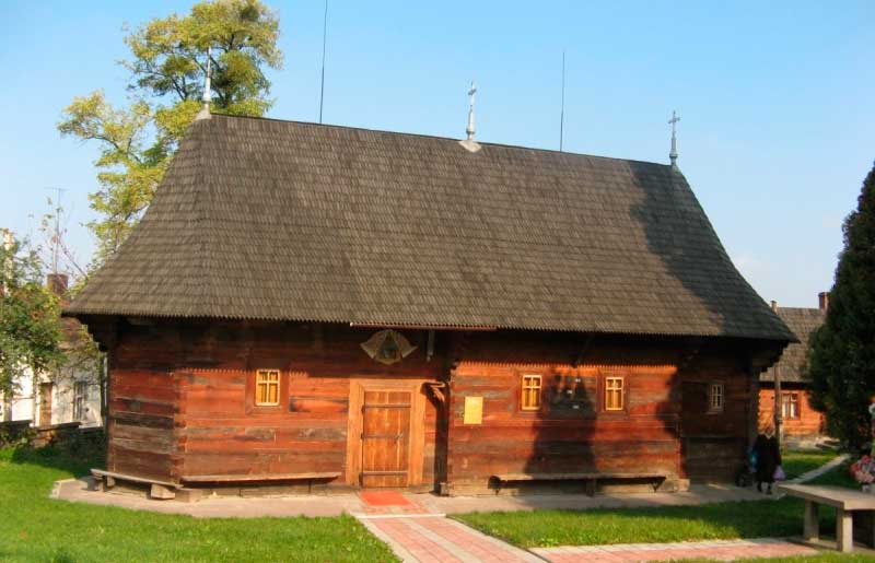 chernivtsi-mykolaivska-tserkva