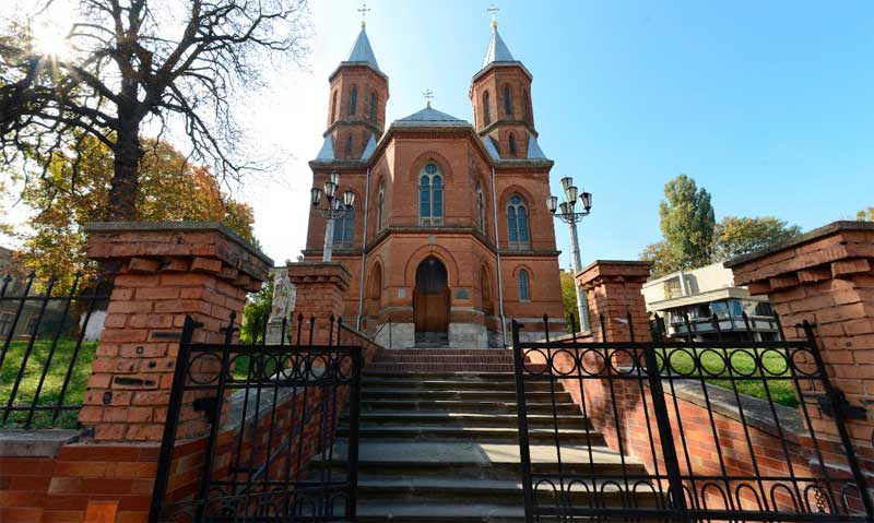 chernivtsi-virmenska-tserkva