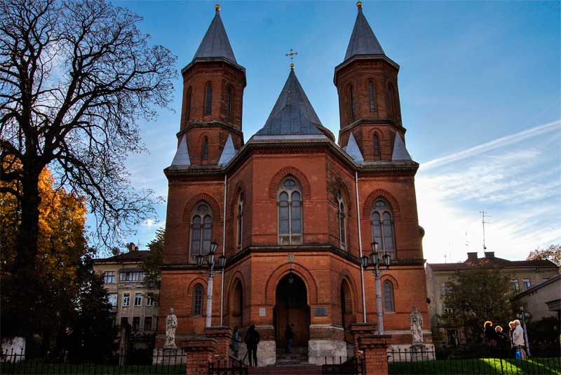 chernivtsi-virmenska-tserkva