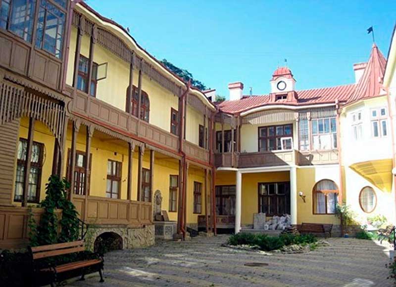 chernivtsi-navyvorit