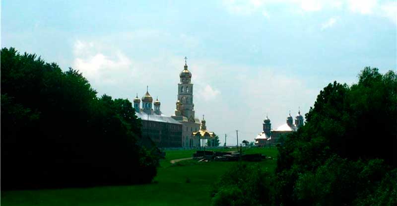 bukovyna-storozhynechchyna-verkhni-petrivtsi